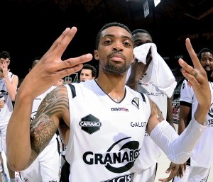 Se Atene piange Sparta non ride, anche la Virtus in emergenza: contro Caserta senza Allan Ray