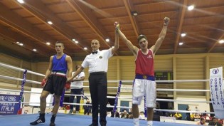 Andrea Rosa passa alle semifinali (foto: Tifata Boxe)