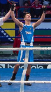 L'esultanza di Di Serio, campione d'Europa 56 kg Youth (foto: FPI)