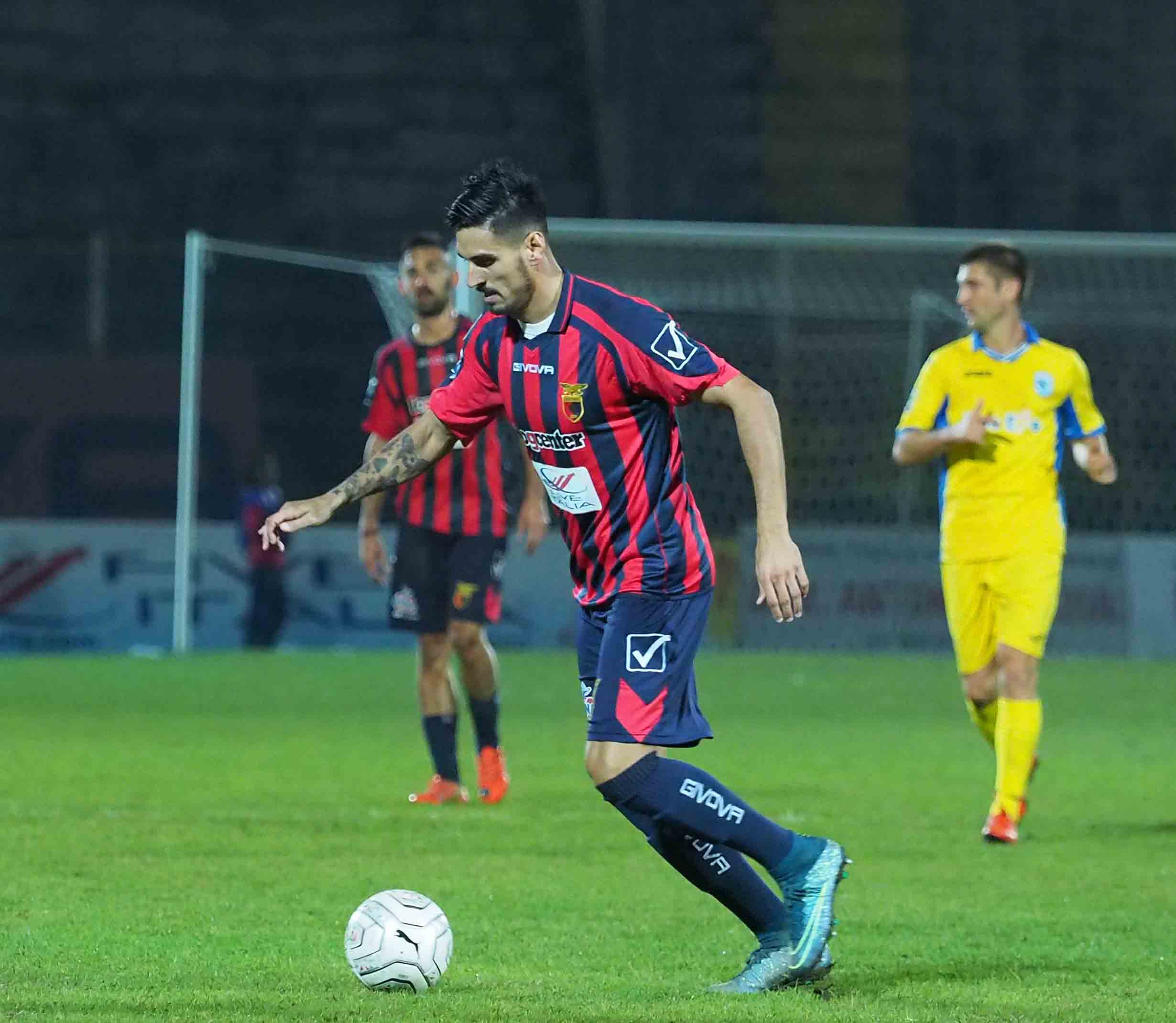 Akragas-Casertana le formazioni ufficiali: sorpresa in attacco per i rossoblù