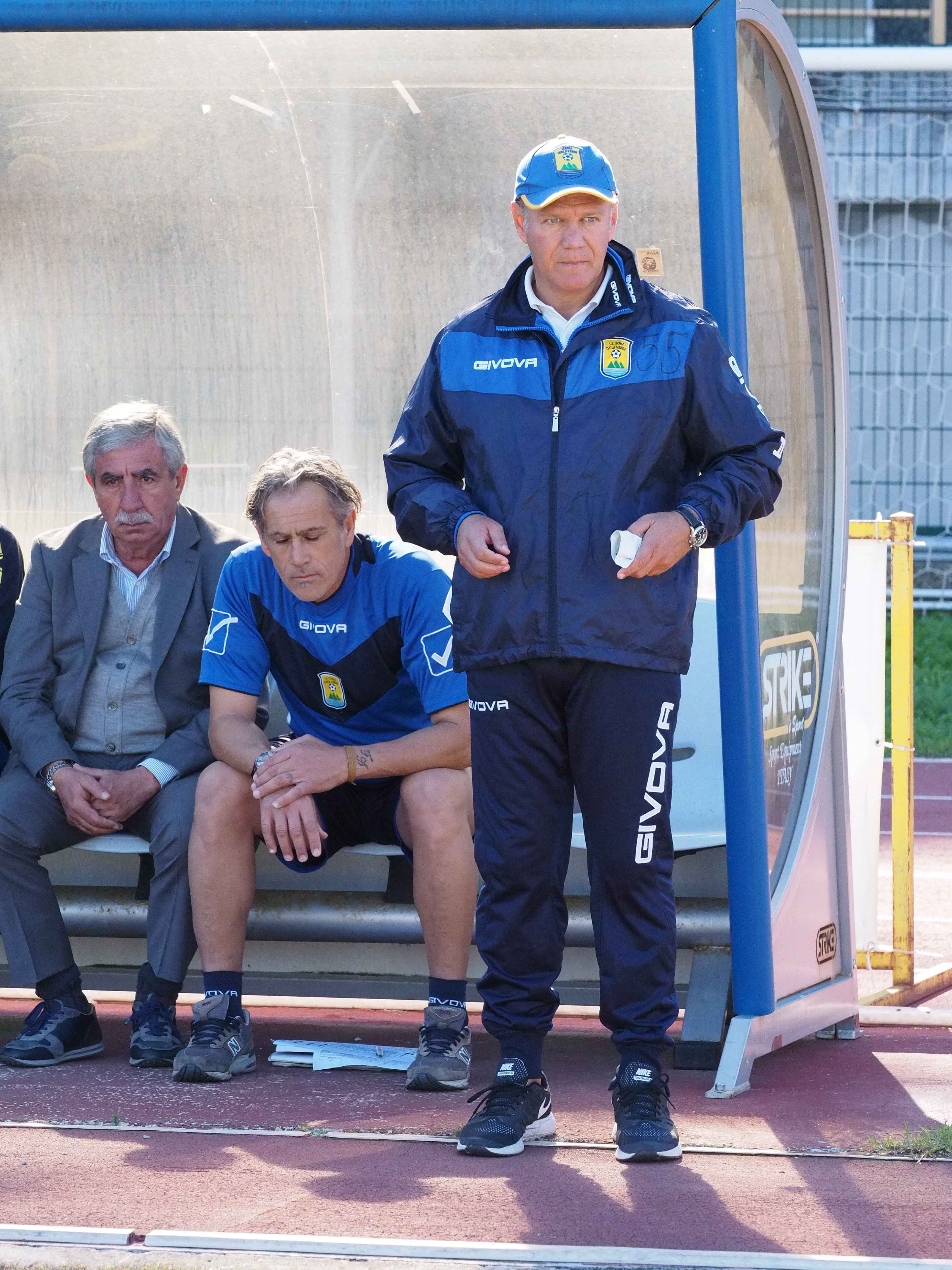 Casertana-Ischia, gli isolani al Pinto con la linea verde