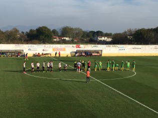 Le due squadre in campo