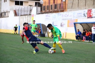 Marullo in azione contro il Fondi