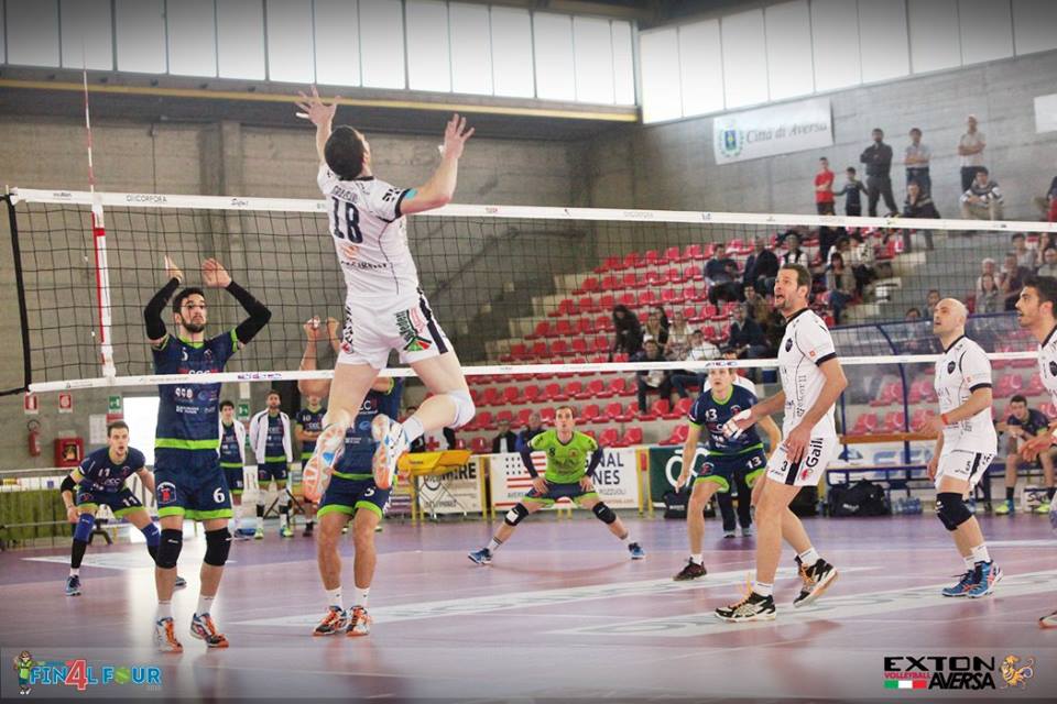 Nuovo colpo per la Mobylia Aversa: arriva lo schiacciatore Grassano