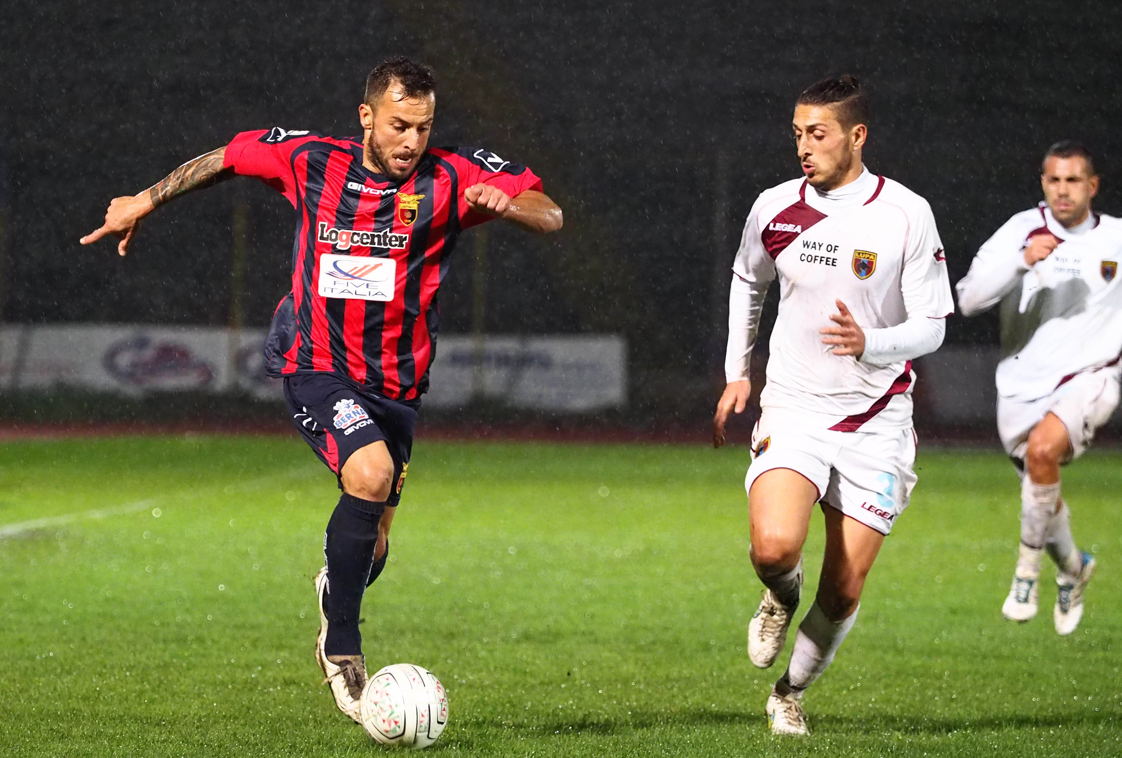 La Casertana e quel pokerissimo di vittorie, gli altri precedenti tra i ‘pro’