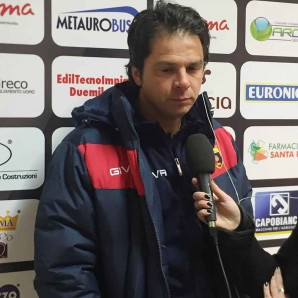 Mister Romaniello in sala stampa (Foto Elena Malatesta)