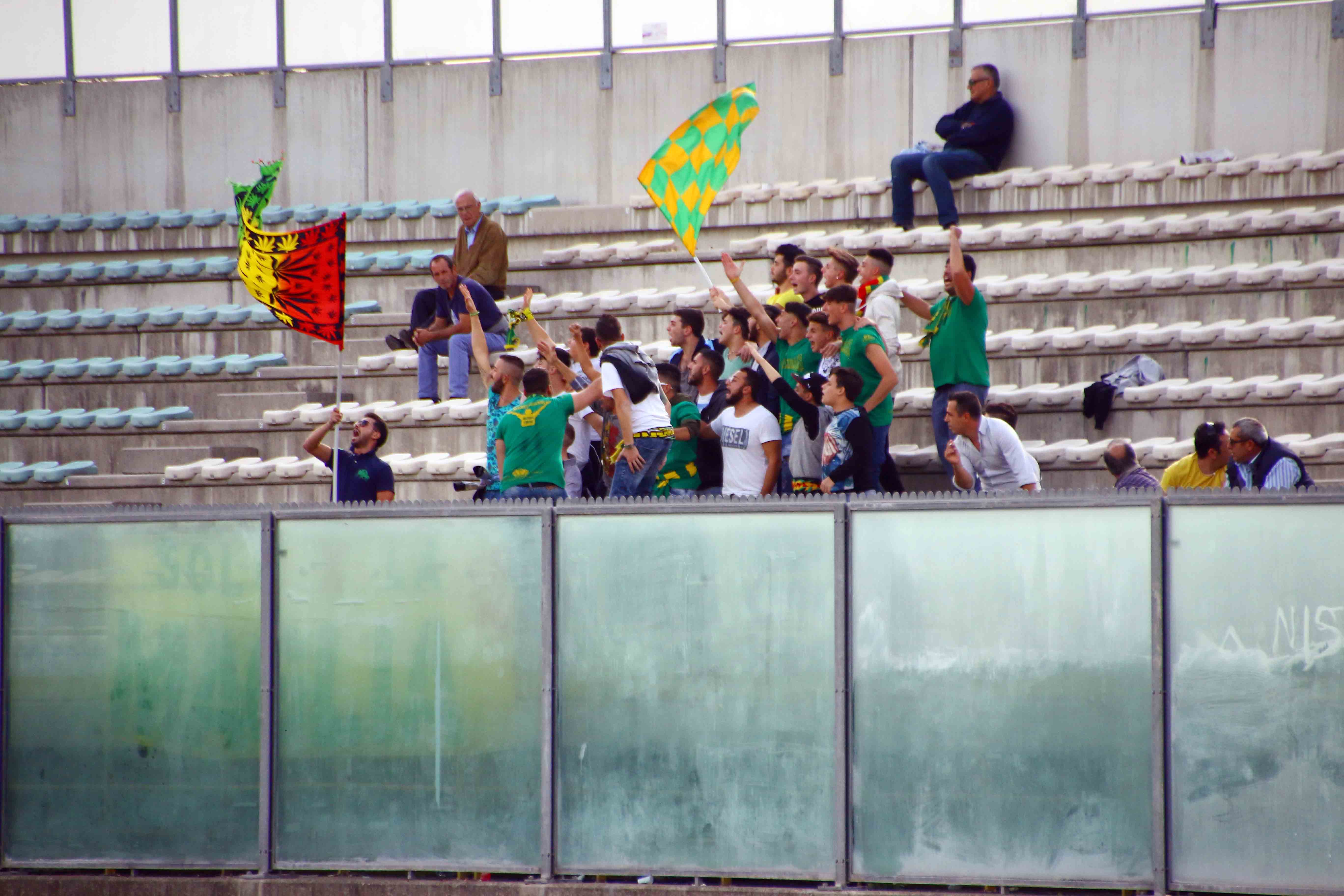 Marcianise, i tifosi e quell’amore che non riesce a sbocciare