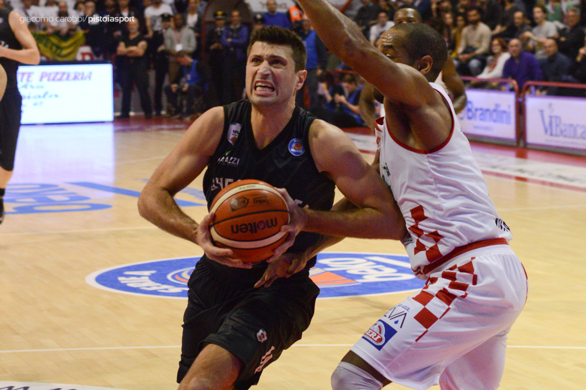 Overtime amaro, Caserta cade a Pistoia