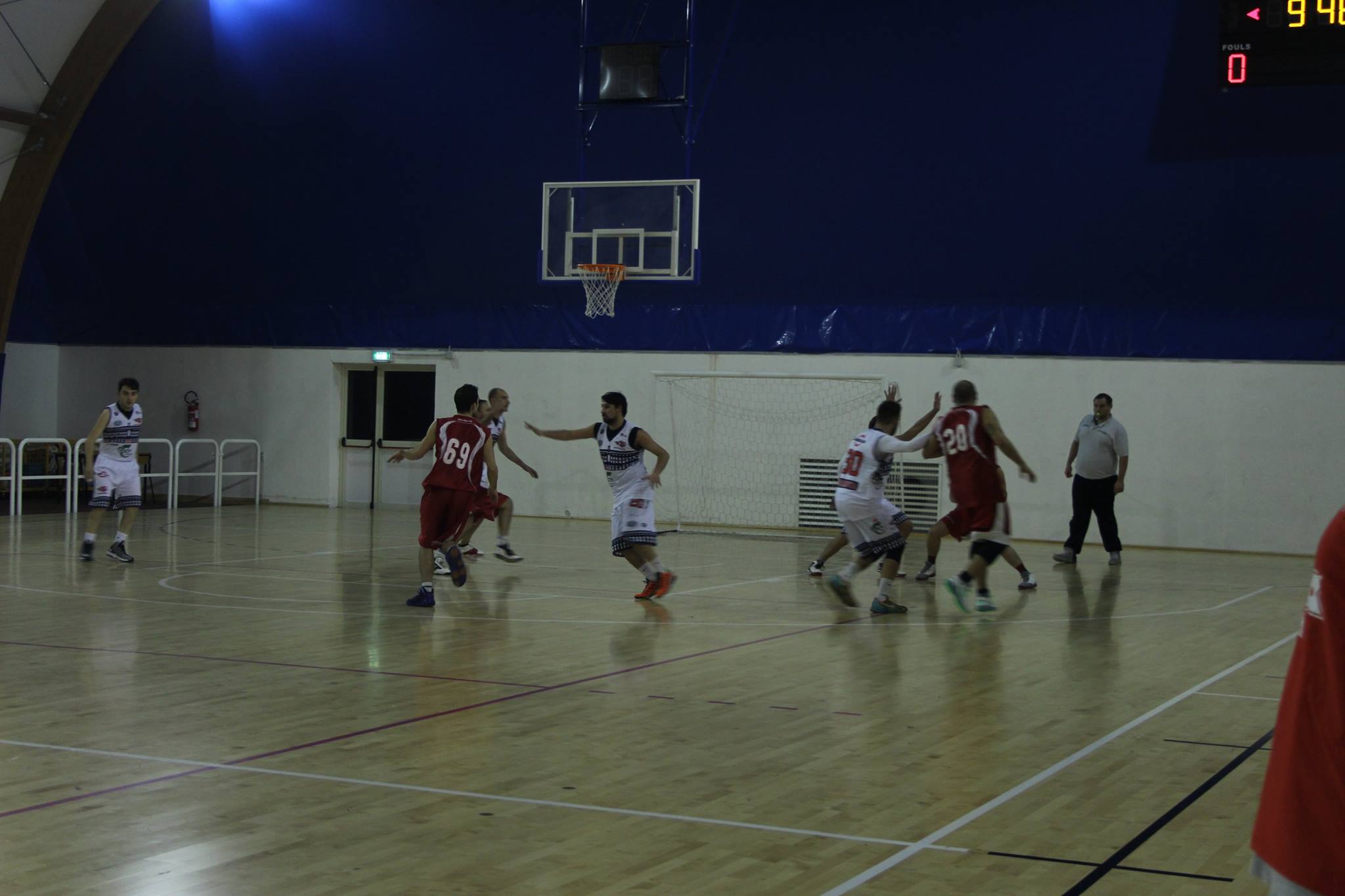 L’Atletico parte forte, Elephants ko