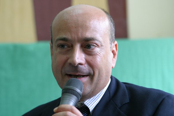 Post gara Rus Vico-Santa Maria La Fossa, il sindaco Papa tuona: “Direzione arbitrale vergognosa, sono indignato”