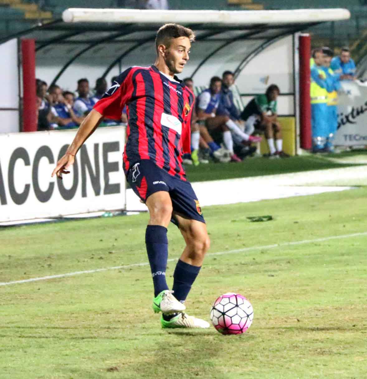 Il derby di Umberto Mastellone: “Da sempre sono tifoso del Gladiator ma domani la vittoria è fondamentale per l’Hermes Casagiove”