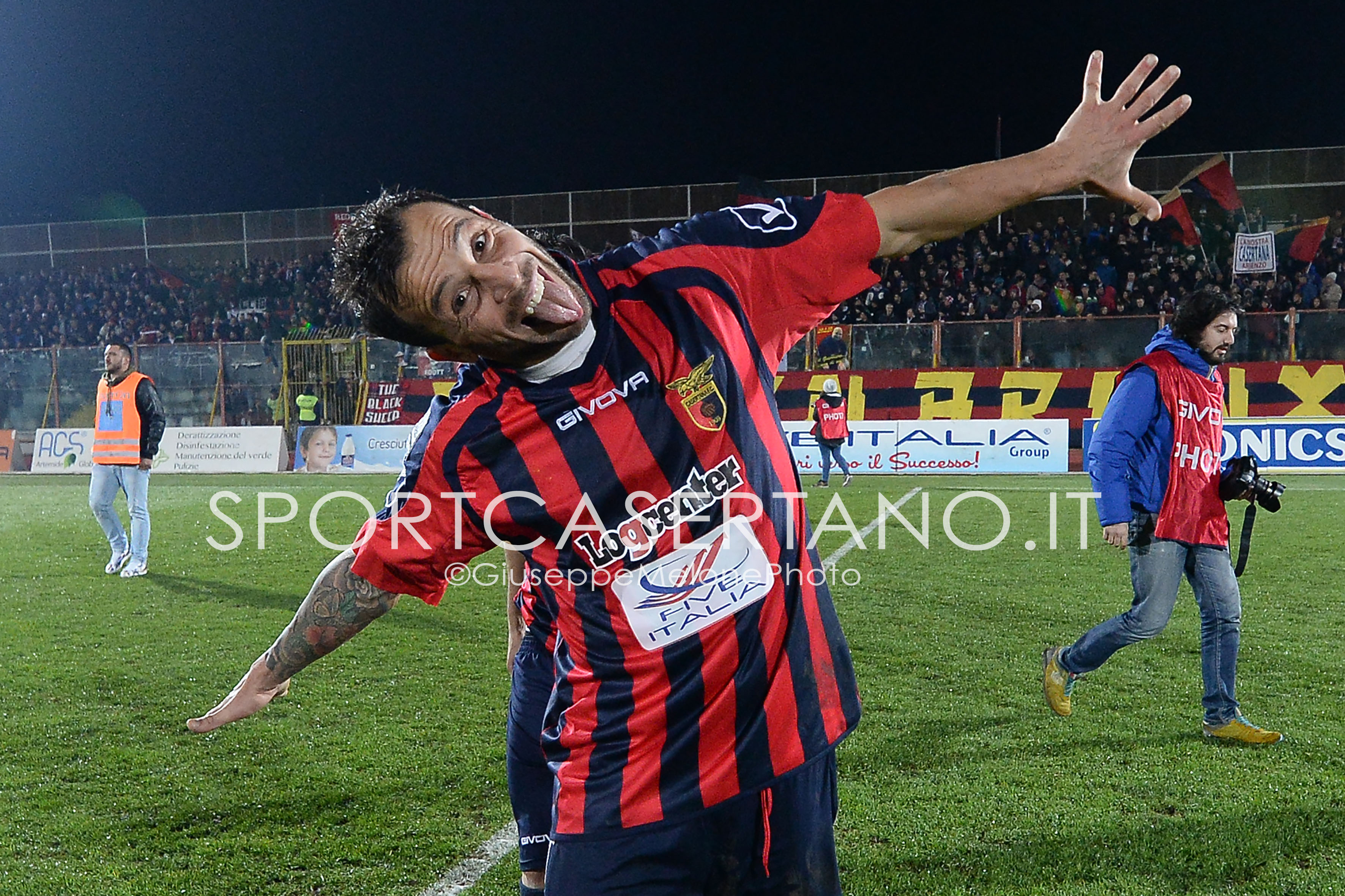 Casertana è un dolcissimo Natale: poker al Messina e sotto l’albero c’è il primato solitario