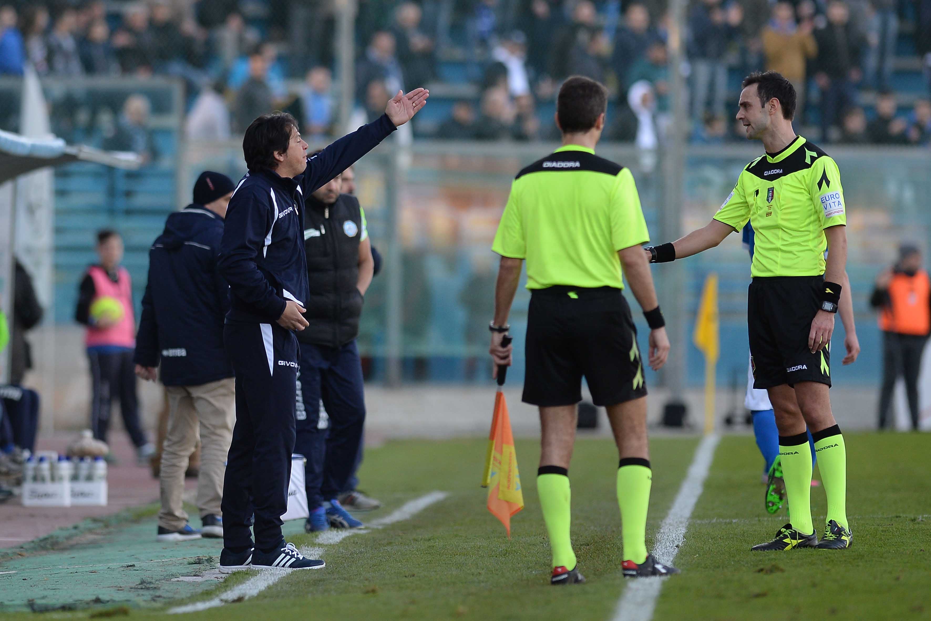 Lega Pro: un turno a Murolo, semplice ammonizione per Romaniello