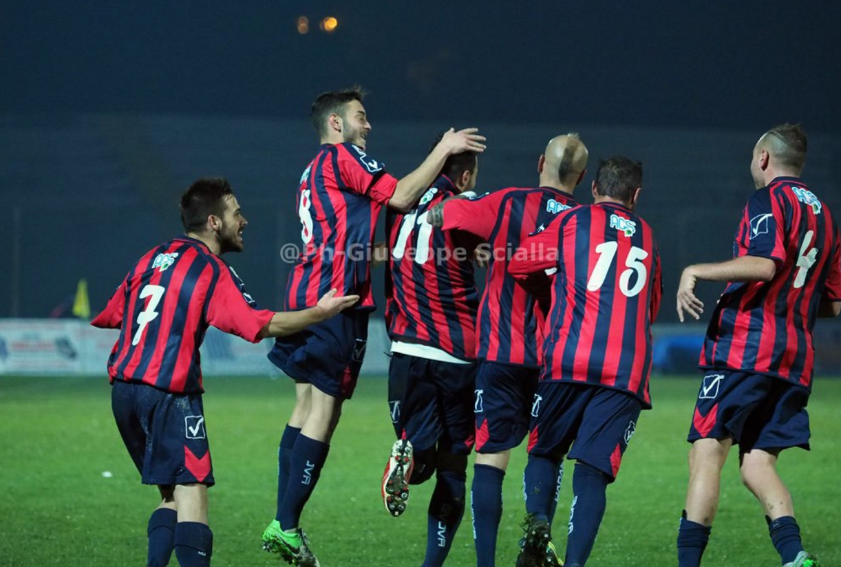 Casertana-spettacolo con il Messina, la fotogallery