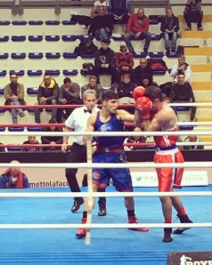 Giuseppe Perugino nel match con Gogiashvili