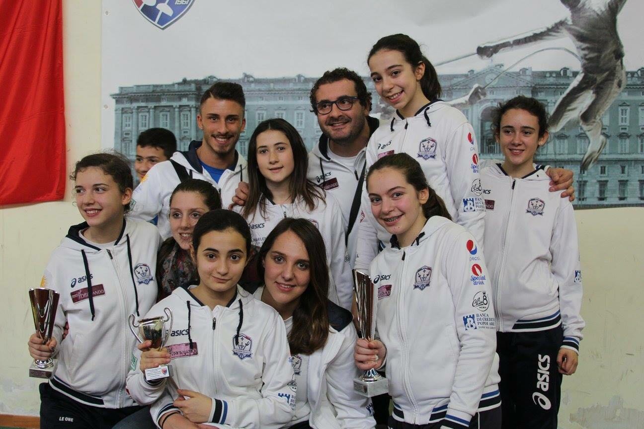 La Scherma San Nicola sbaraglia la concorrenza alla prova regionale di spada under 14