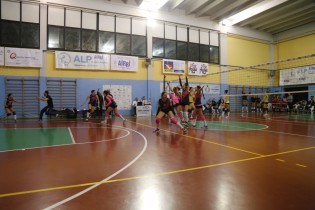 L'esultanza a fine gara dell'Alp Volley