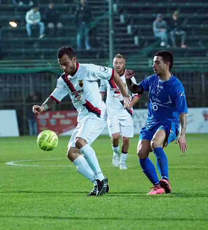 Caccavallo e Marruocco rimontano la Casertana, a Pagani finisce 2-2