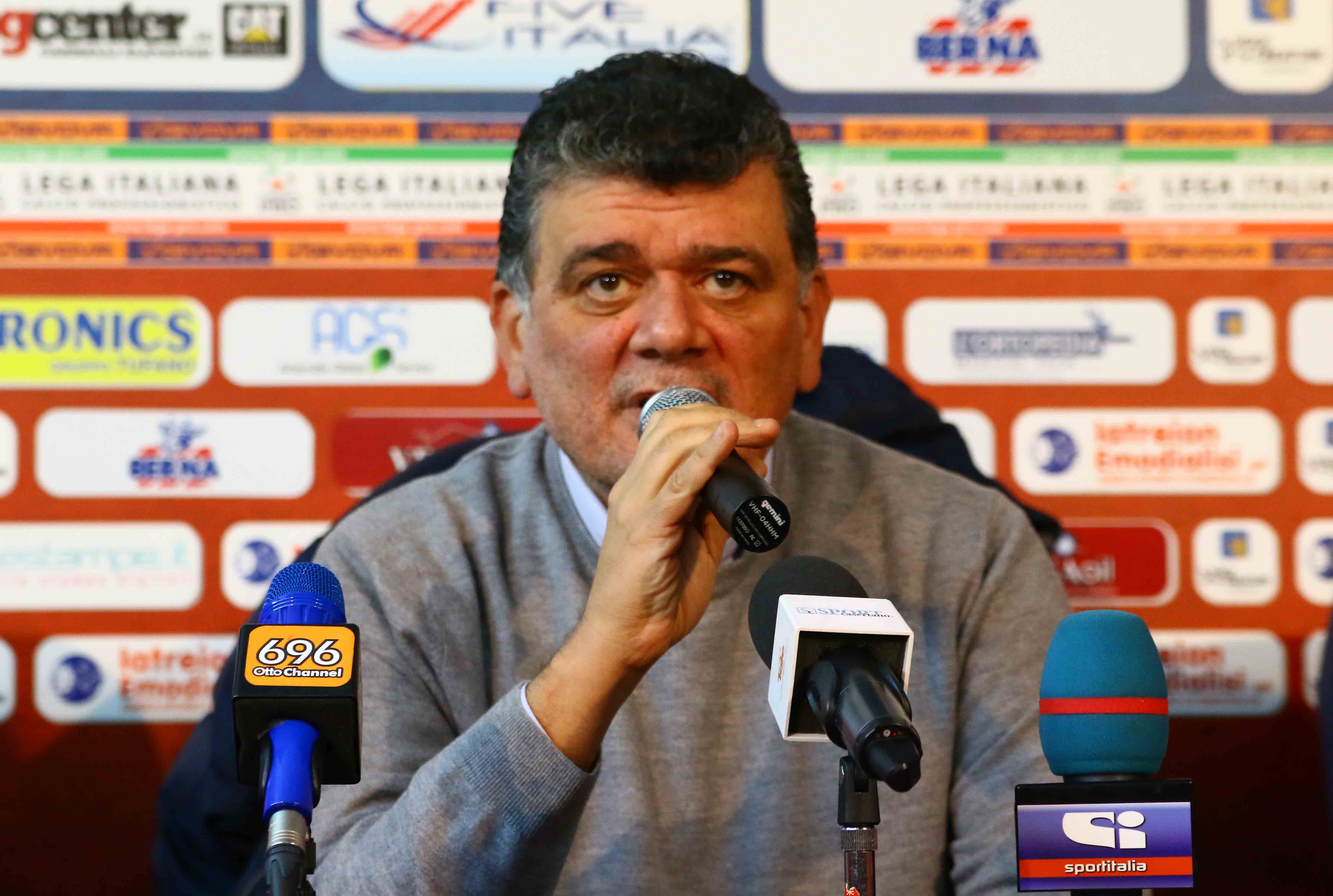 Due pretendenti per Finizio, Corvino: “Chi è andato via in estate se n’è pentito…Vi spiego come stanno le cose”