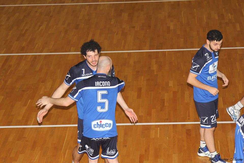 Il Volley Marcianise è un rullo compressore, vince il derby e fa ’12’ in campionato