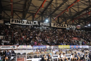 I tifosi della Juvecaserta