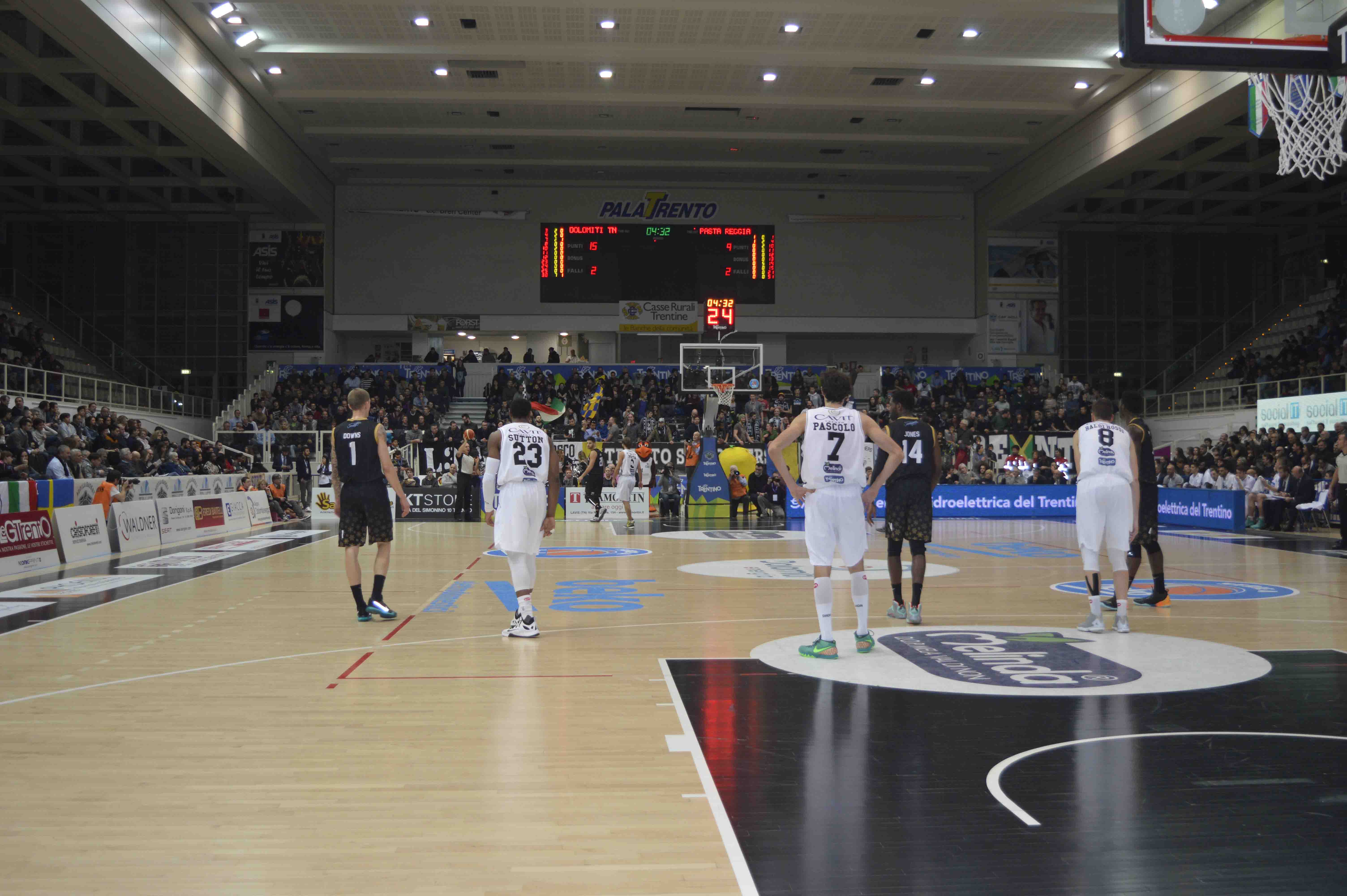 Peccato Juve, Trento trema ma vince