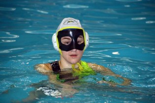 Monicka Kucianova, con la mascherina protettiva, autrice di 2 reti