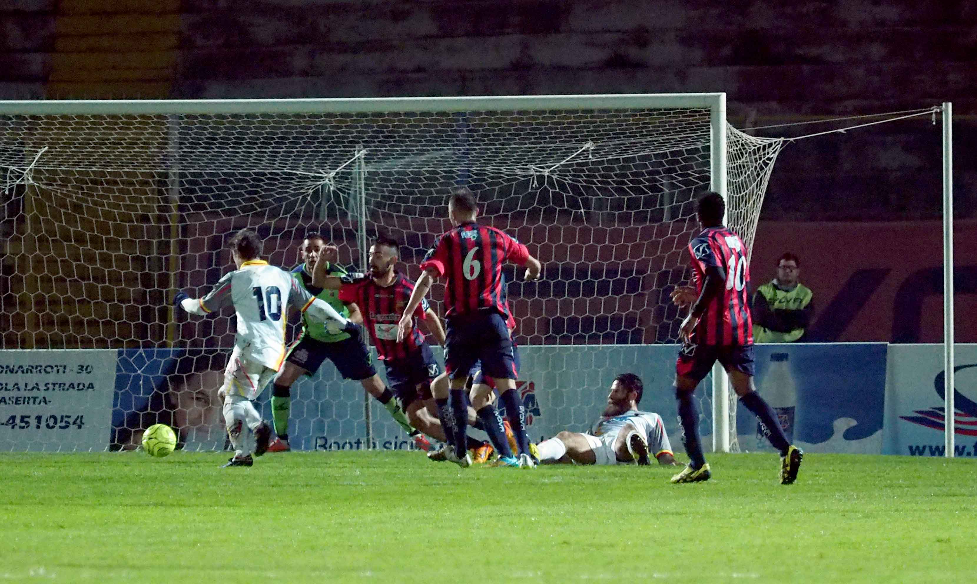 Reclamo Casertana-Lecce, duro comunicato dei salentini