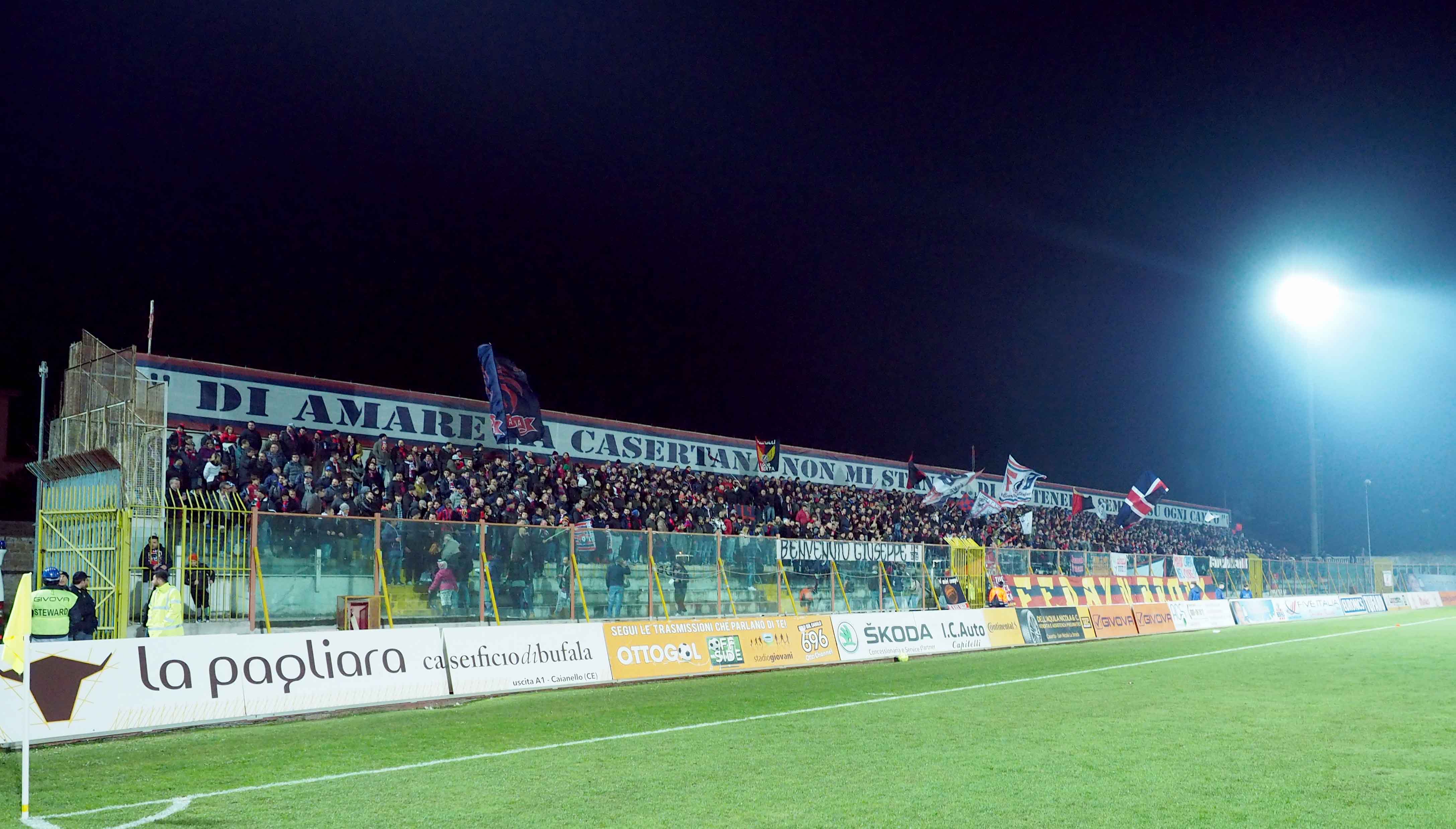 Casertana-Juve Stabia, prezzi stracciati per riempire il Pinto
