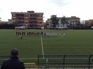 L'entrata in campo delle due squadre