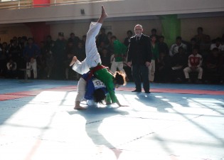 Pietro Marino arbitro della finale Campionato Juniores di Kurash a Tashkent