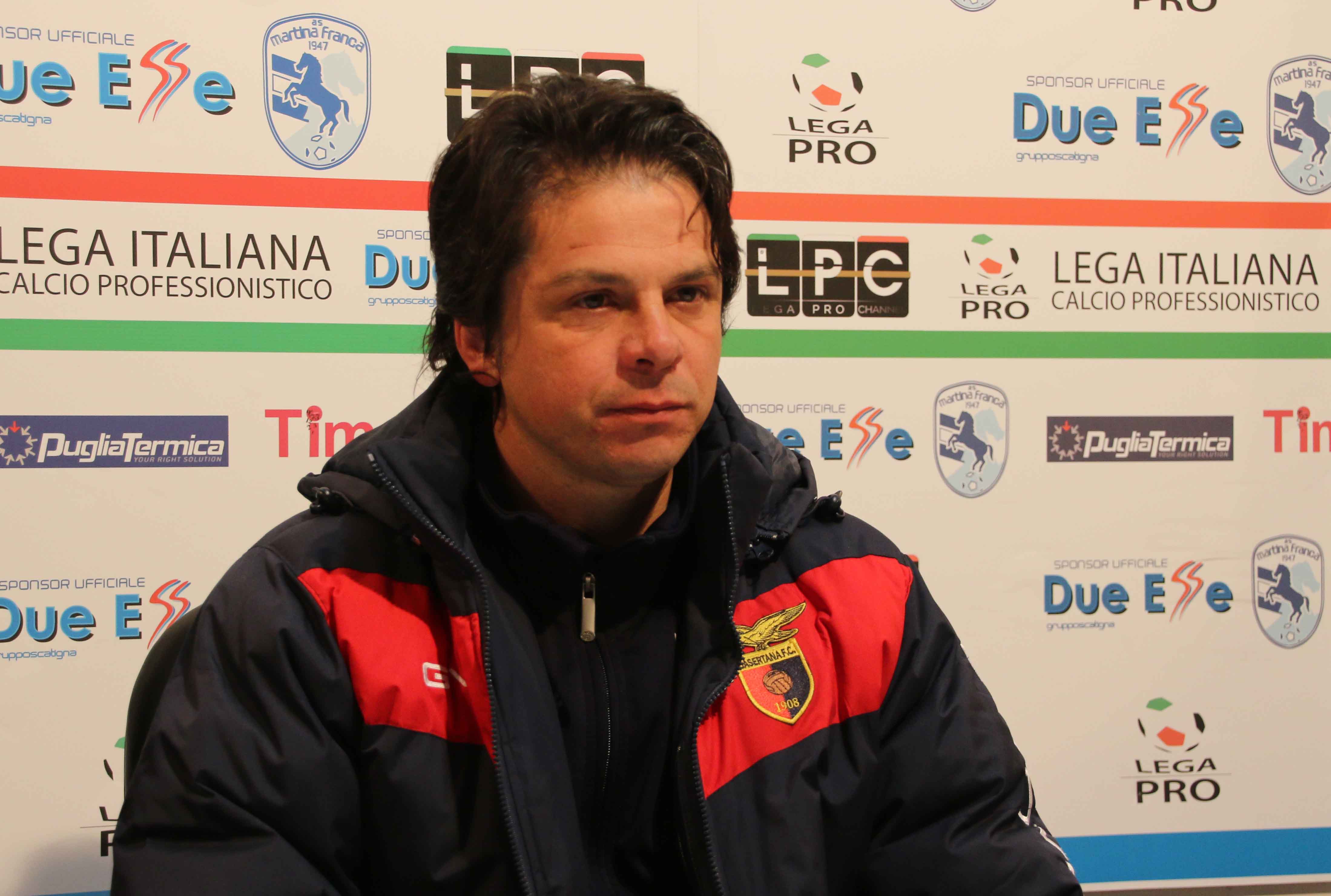 Casertana, la rincorsa è finita. Romaniello: “Proveremo ad andare in B con i playoff. L’arbitraggio ci ha condizionato”