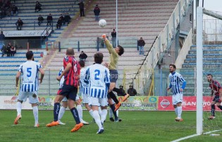 Un'azione di gioco (Foto Scialla)