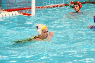 Fabiola Palmiero dopo il 2-1, da lei firmato, sulla Cosernuoto