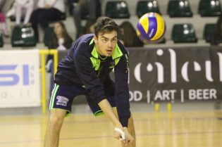 Alessandro Magnani durante il match con Castellana