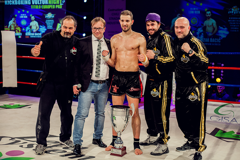 Il casertano Marco Toscano si laurea campione Elite di Kick Boxing
