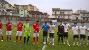 Real Maceratese e Palmese e centrocampo