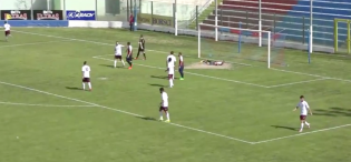 Un momento del match