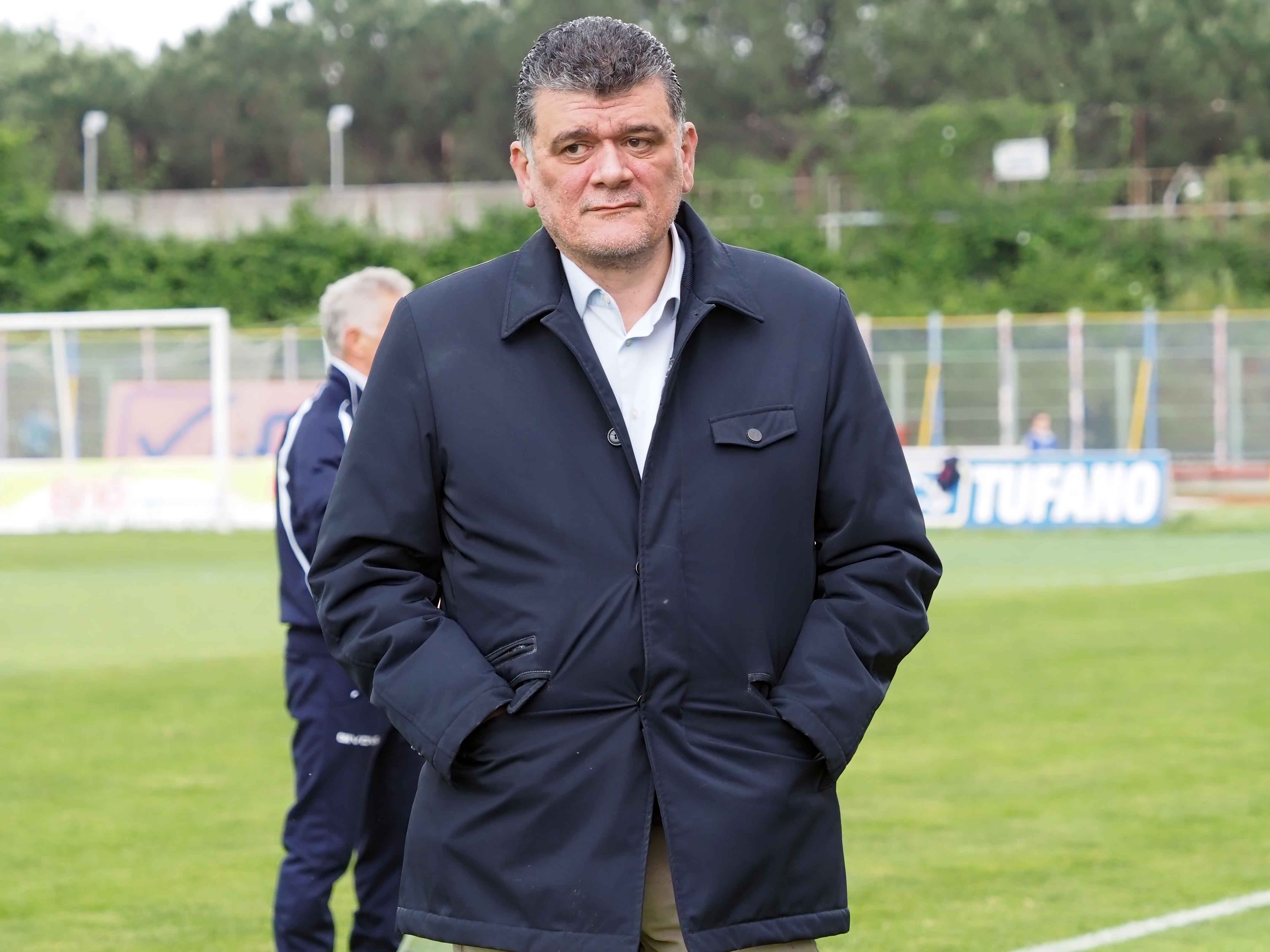 Il presidente Corvino tranquillizza i tifosi: “In attesa di nuovi imprenditori non lasceremo morire la Casertana”