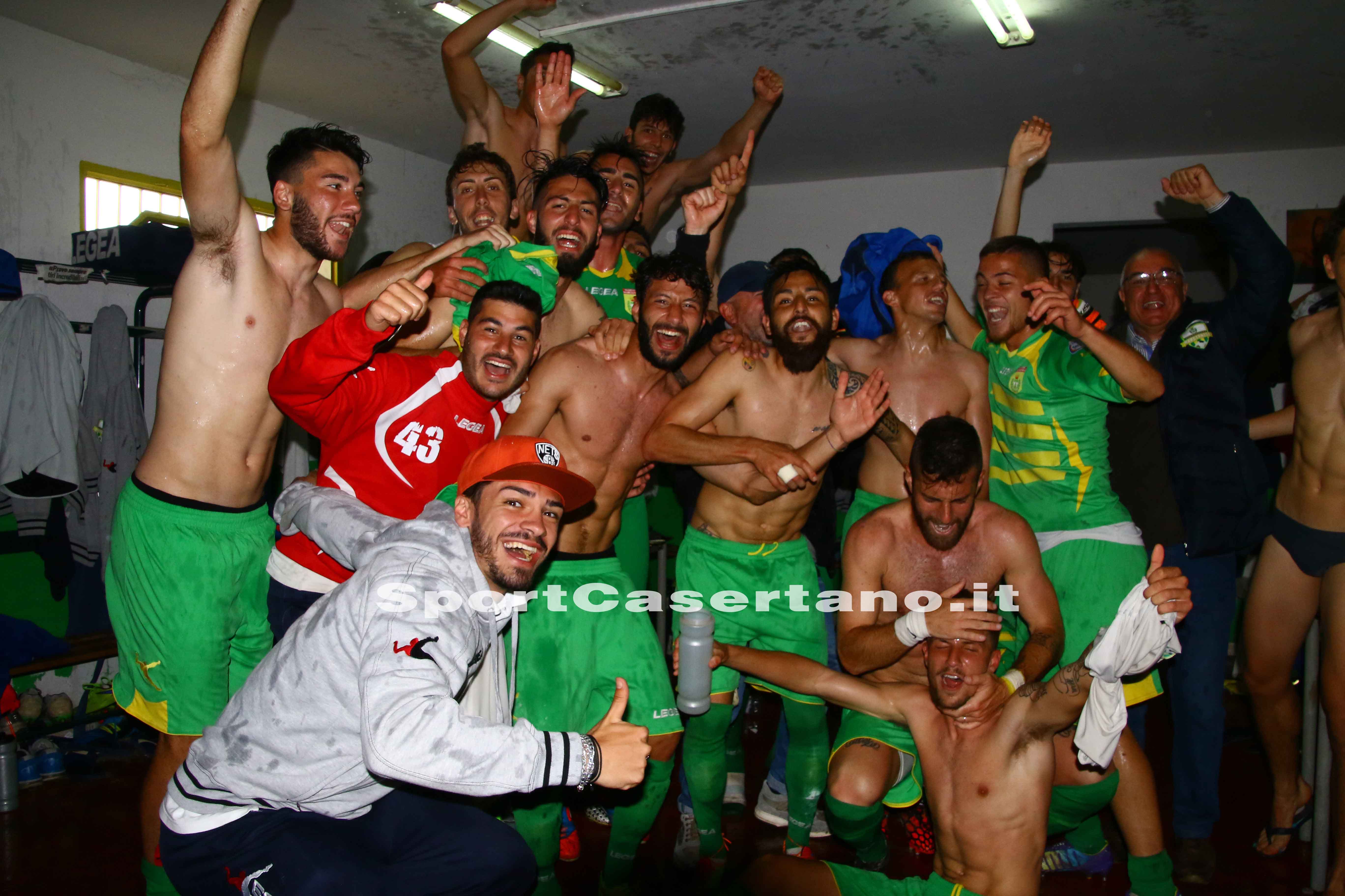 Marcianise, questa salvezza è come una promozione: la fotogallery della festa gialloverde