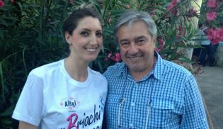 Il presidente Apicella con Nunzia Campolo