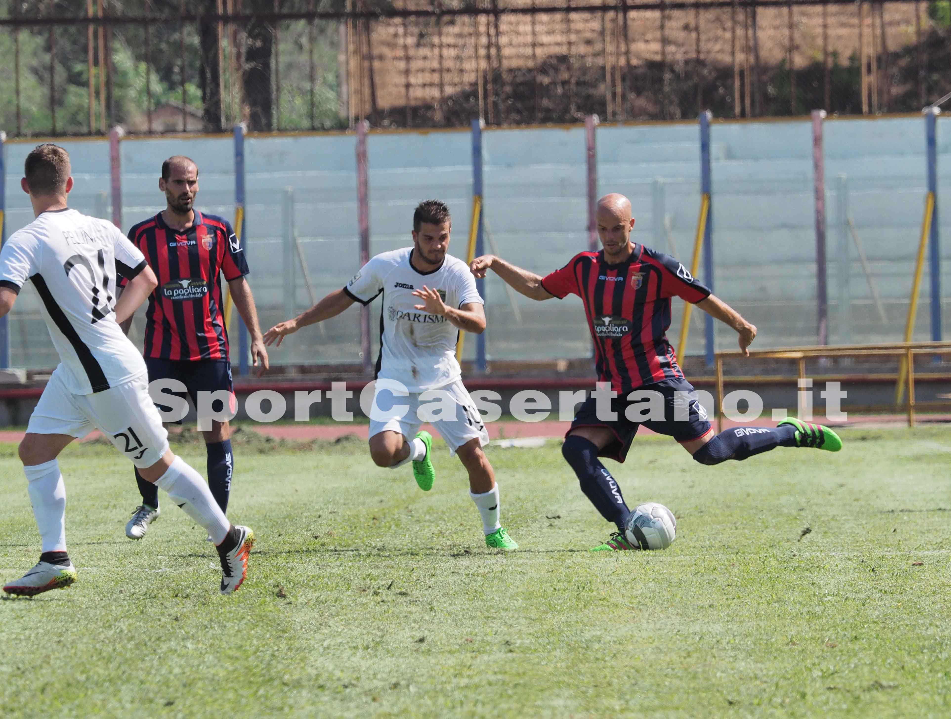 Casertana-Tuttocuoio, quante emozioni al Pinto: la fotogallery
