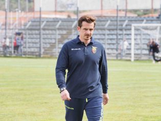 Andrea Tedesco nuovo allenatore della Casertana