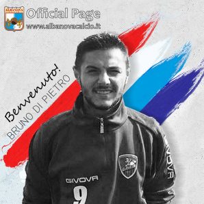 L'attaccante Di Pietro