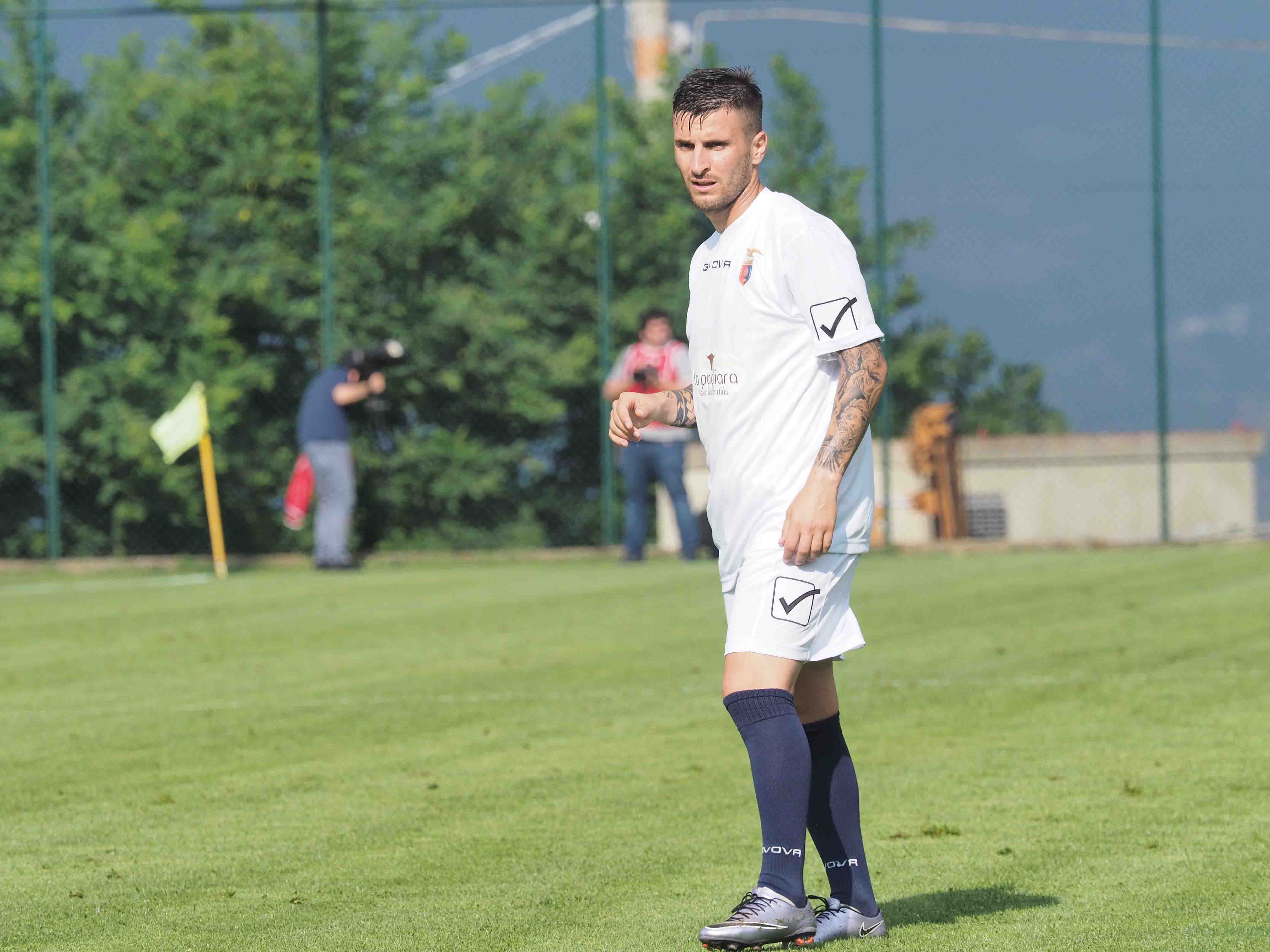 Casertana: ultimatum a Giannone, su Matute ripiomba l’Arezzo