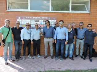 L'accoglienza alla dirigenza dell'Afragolese