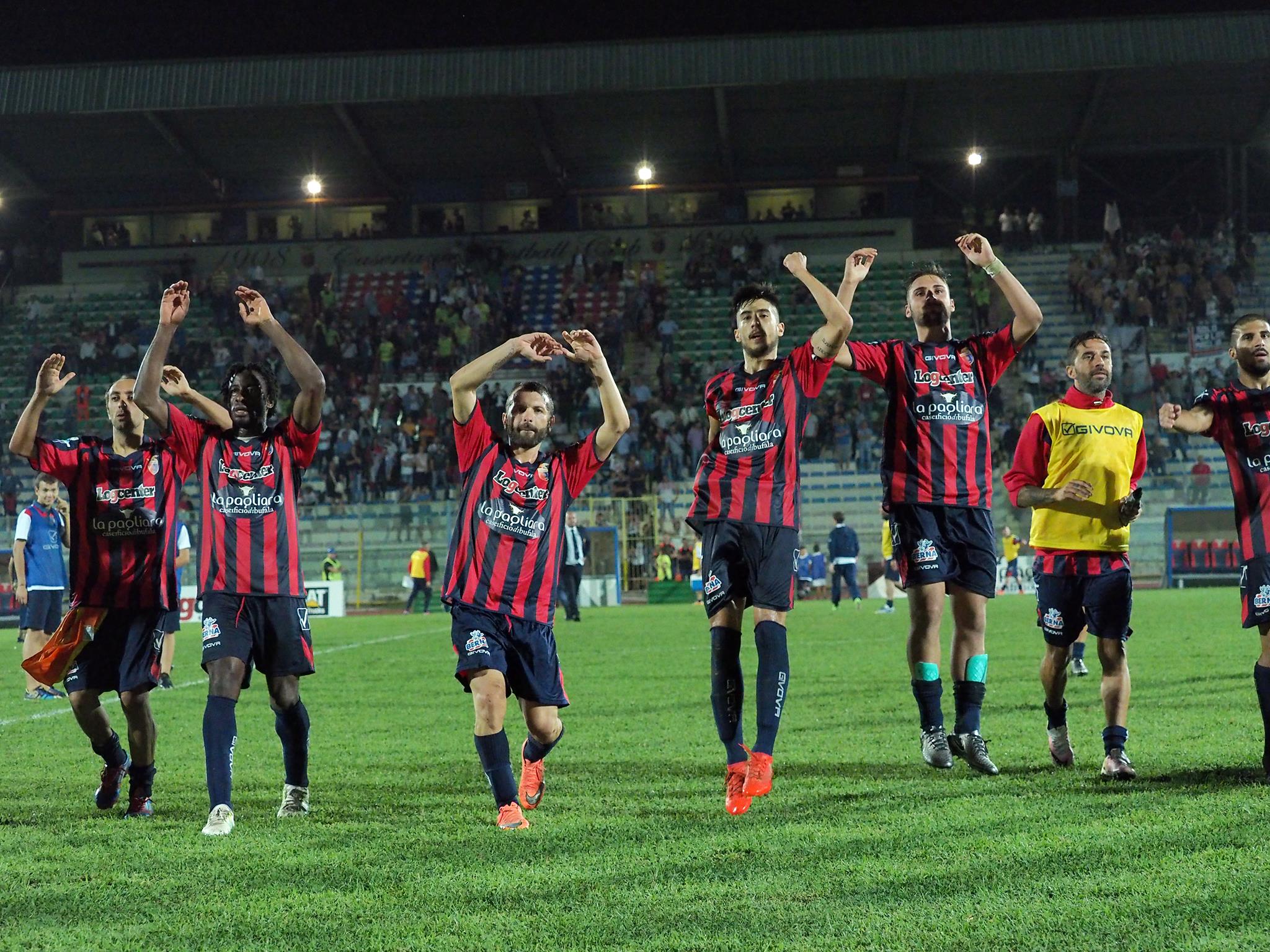 Casertana, vittoria in rimonta contro il Taranto: la nostra fotogallery