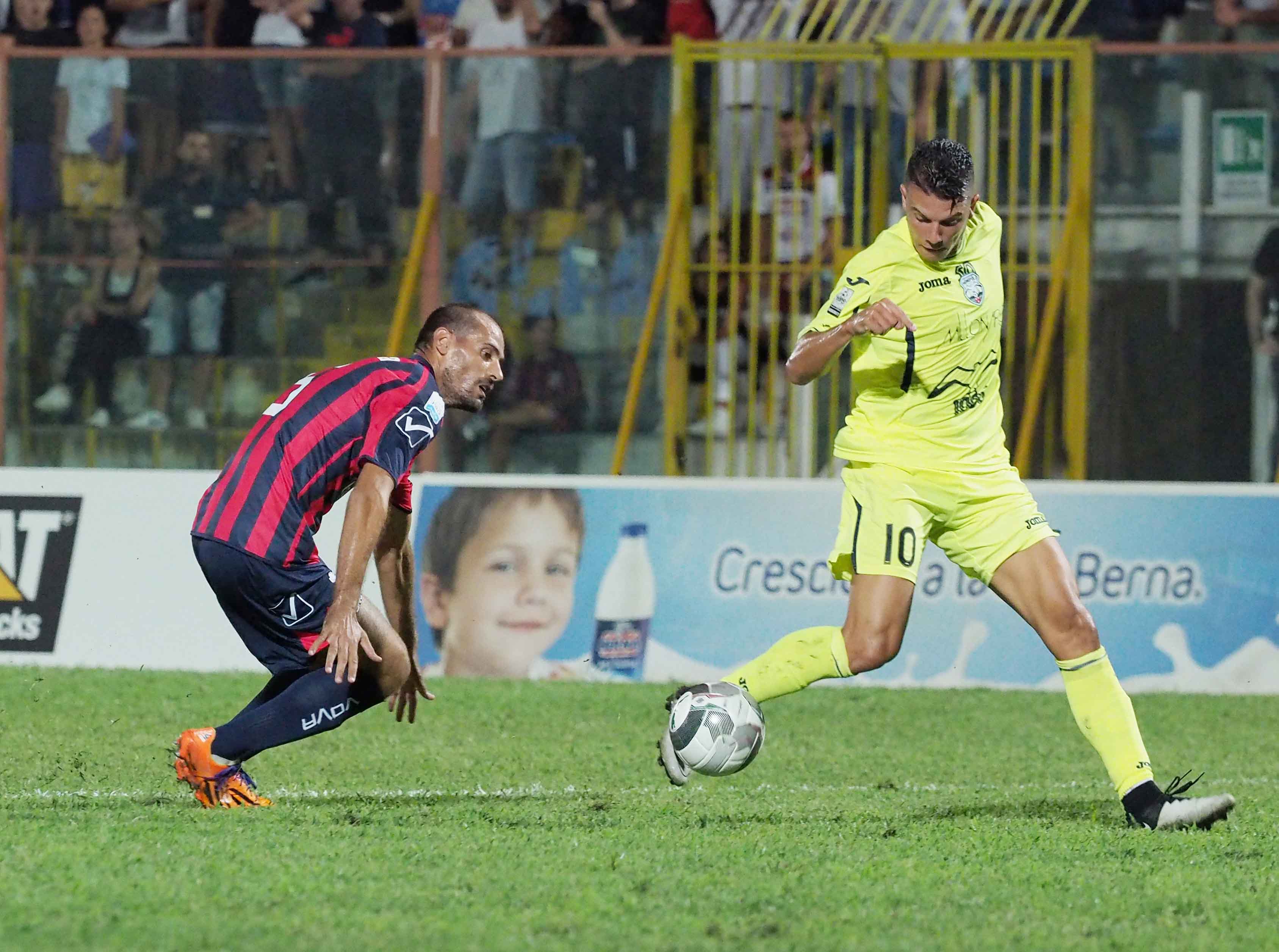Gatto autore del gol pugliese (Foto Giuseppe Scialla)