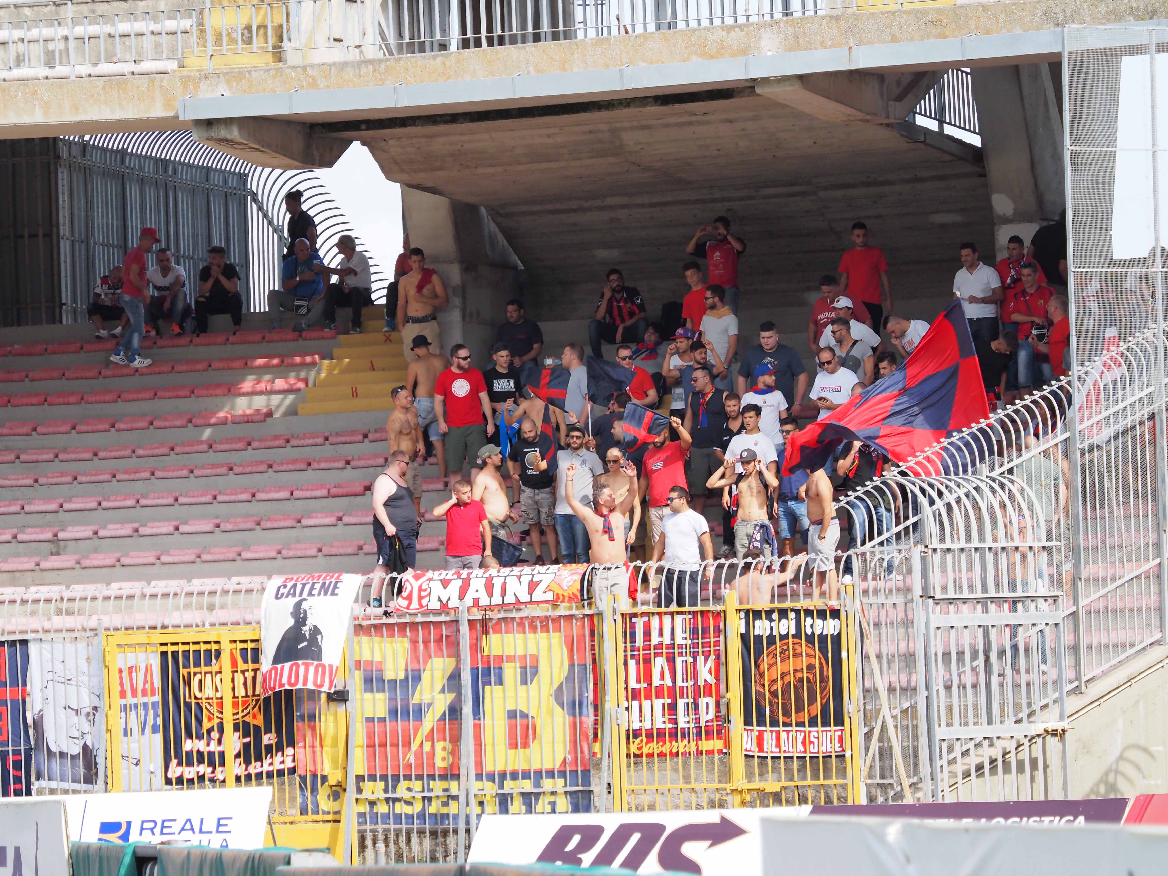 Lecce-Casertana, brutte notizie per i tifosi rossoblù