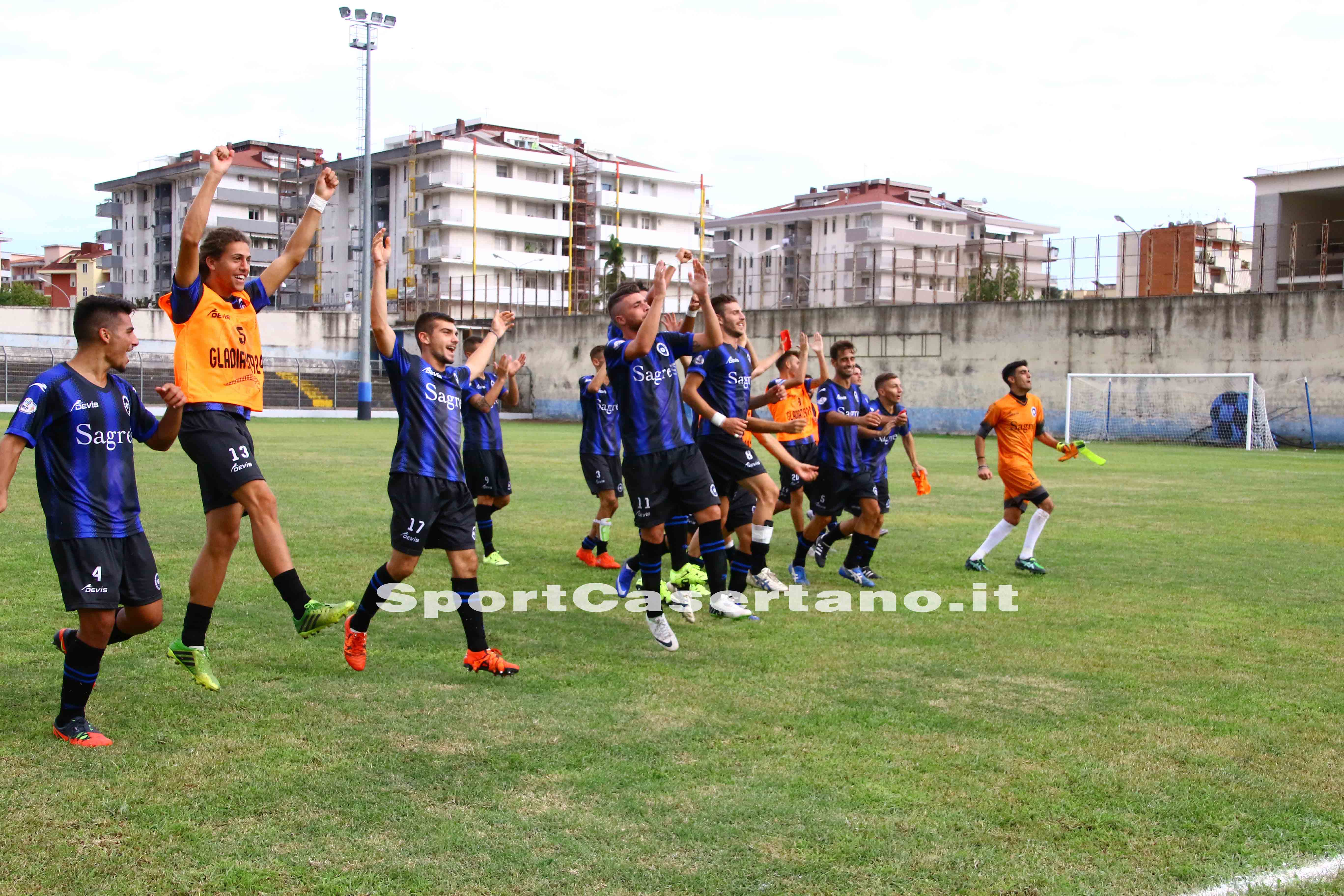 Il ritorno al ‘Piccirillo’ è da incorniciare: super Gladiator contro la Sarnese, la nostra fotogallery